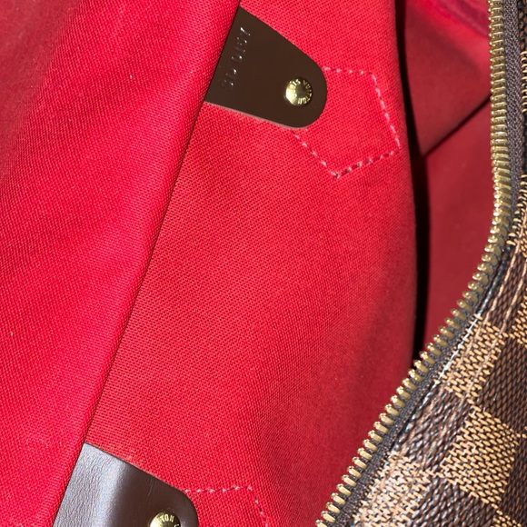 Authentic Damier Ebene Speedy B 35
Date:SD 0157
Includes Dust Bag & LV Box - Picture 5 of 16